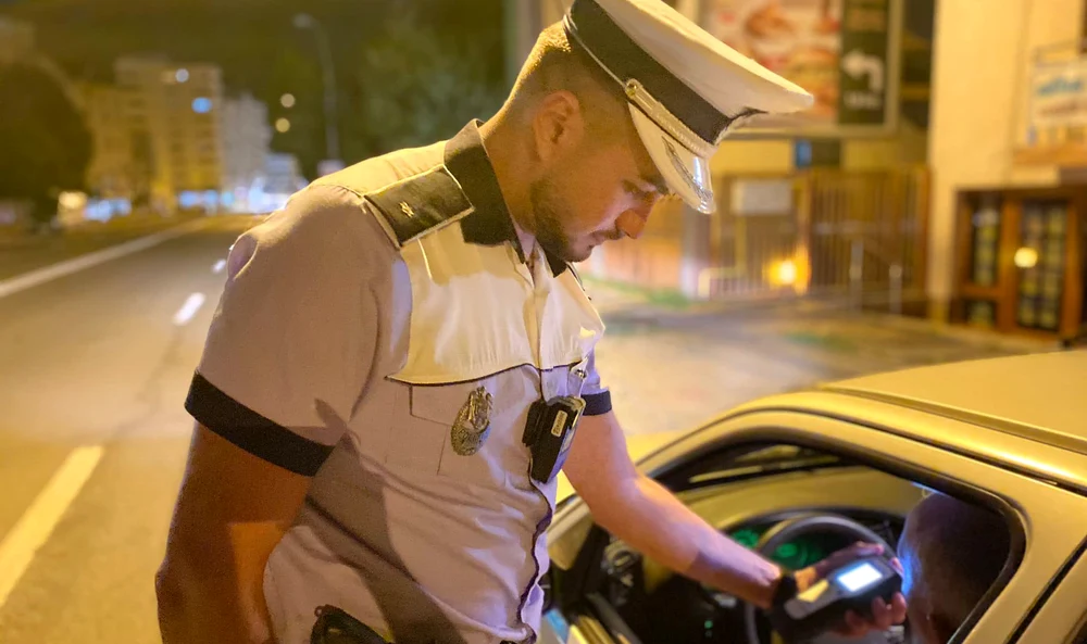 Folosirea aparatului DrugTest în trafic a început în vara anului 2019 în România SURSA FOTO Poliția 