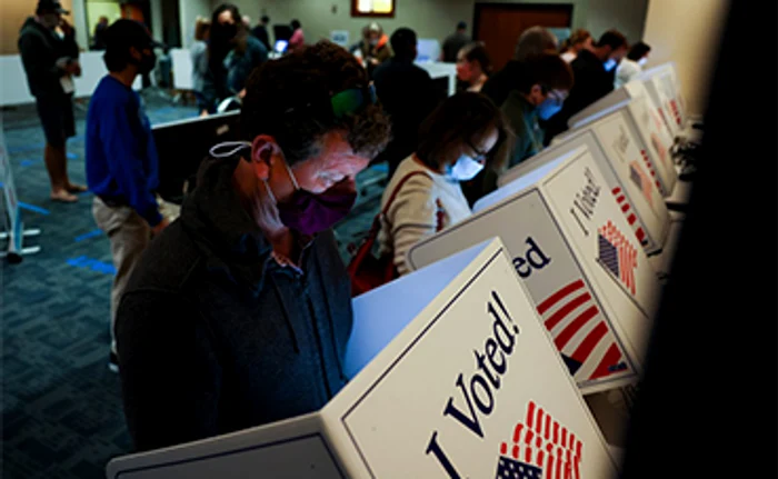Milioane de americani şi-au exprimat deja opţiunea electorală, votând anticipat