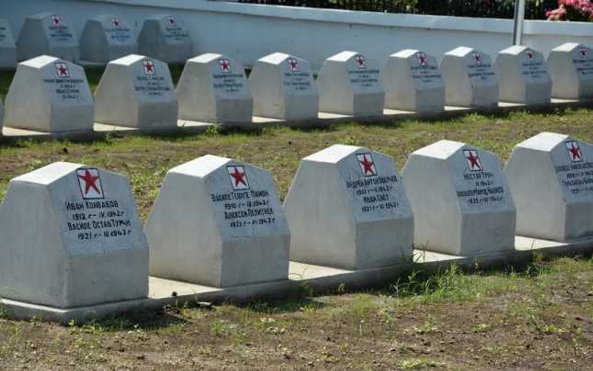 Slujba a avut loc la CimitirulEroilor FOTO Facebook/Daniel Ştefan Drăgulin