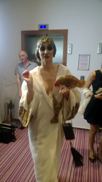 Iulia Albu reușește să șocheze cu fiecare apariție