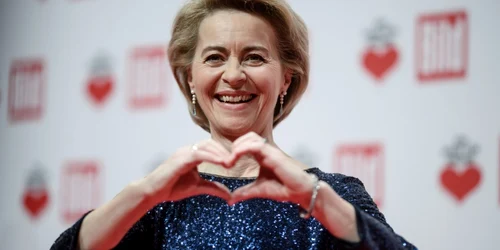 Ministrul german al apărării Minister Ursula participă la gala de caritate 'Ein Herz fuer Kinder'  din Berlin. FOTO EPA-EFE