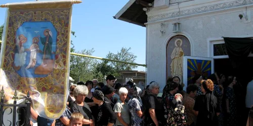 Târgovişte:  Preotul de la Teiş a fost înmormântat