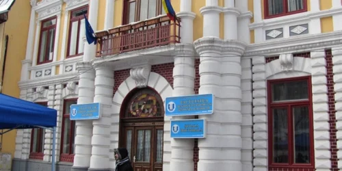 UCB împlinește două decenii de activitate