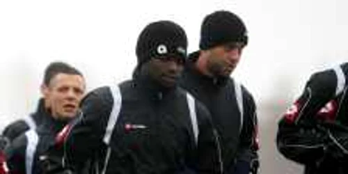 Winston Parks va uita de frig în partidele oficiale