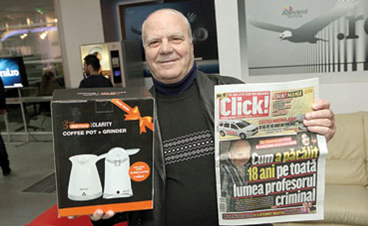 Dumitru Sandu s-a ales cu o râşniţă şi un ibric electric