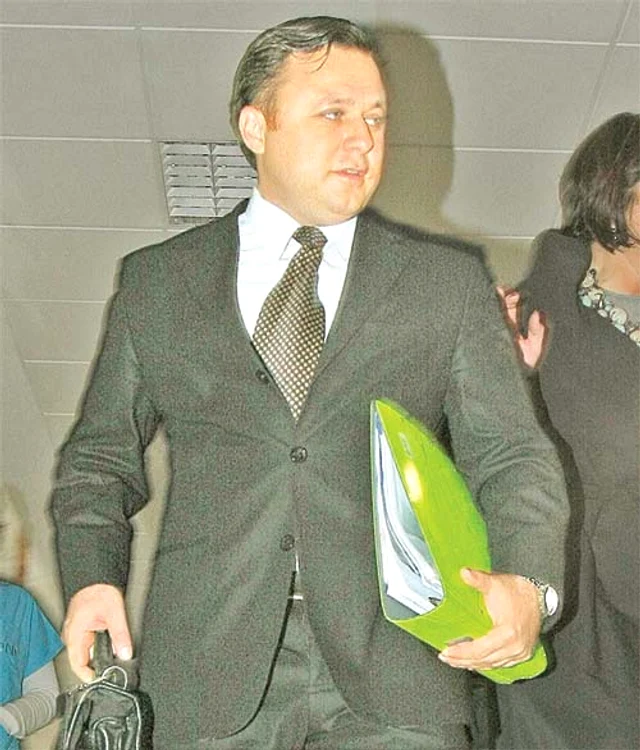 
    Dragoș Dolănescu  