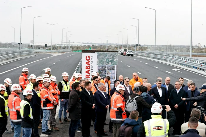 Marcel Ciolacu, la Autostrada Moldovei. Foto: PSD