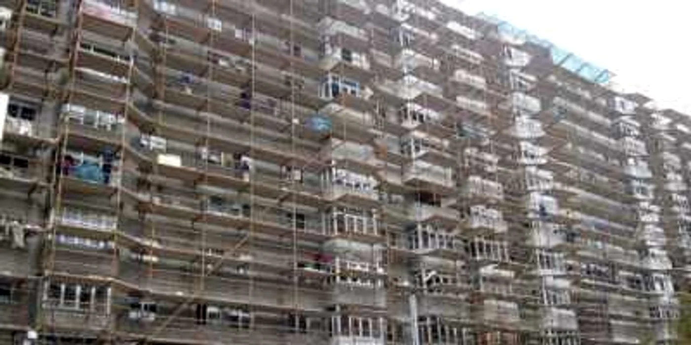 Lucrările de reabilitare au fost sistate în Slatina