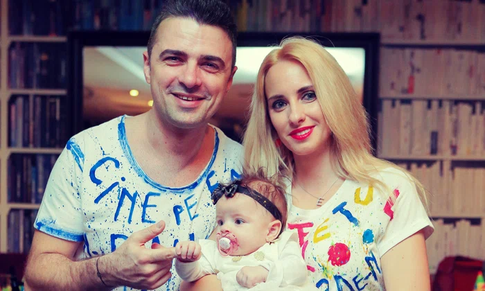 Cornel Ilie si Eliza botez Zara 2 jpeg