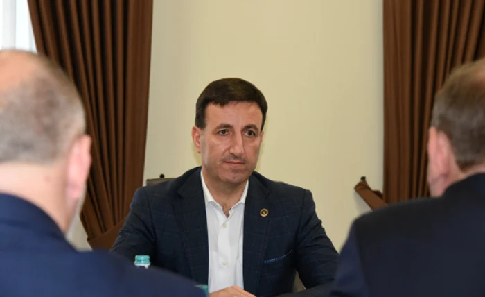 Șeful IGP avertizează că moldovenii, implicați în corupere electorală, amendați. FOTO: Politia.md