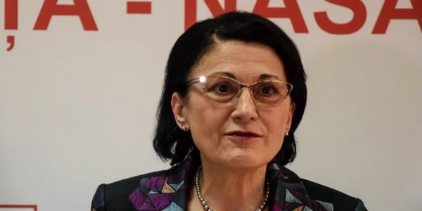 ecaterina andronescu 