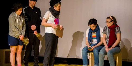 3milioane piesa de teatru cluj referendum foto ioana ofelia