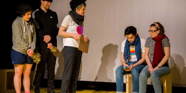 3milioane piesa de teatru cluj referendum foto ioana ofelia