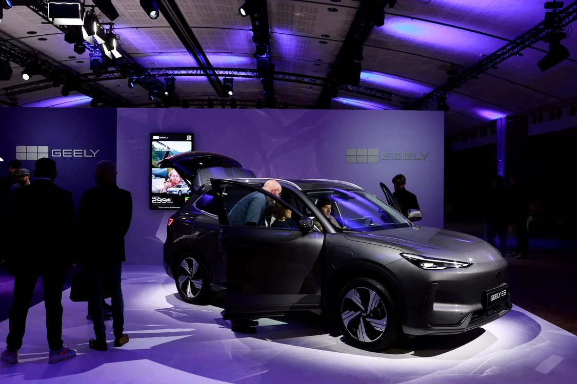 Mașina Companiei Geely