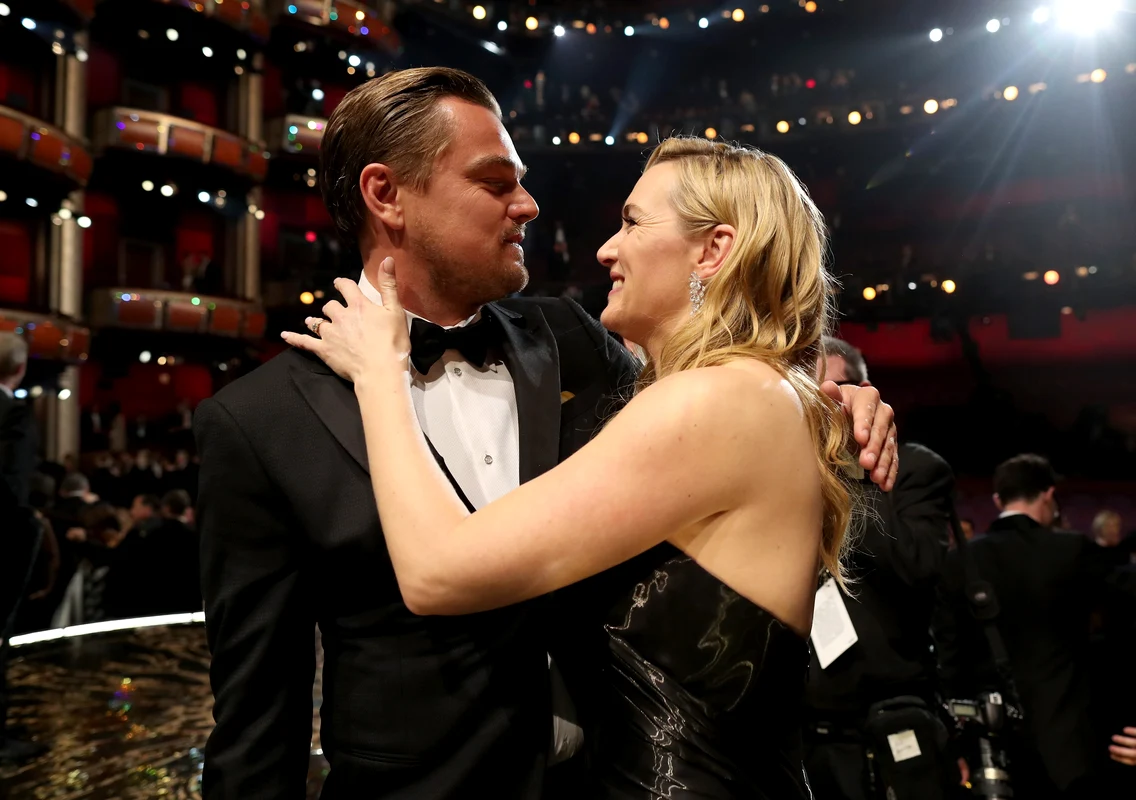 Kate Winslet și Leonardo DiCaprio la Oscaruri în 2016. FOTO: Getty Images