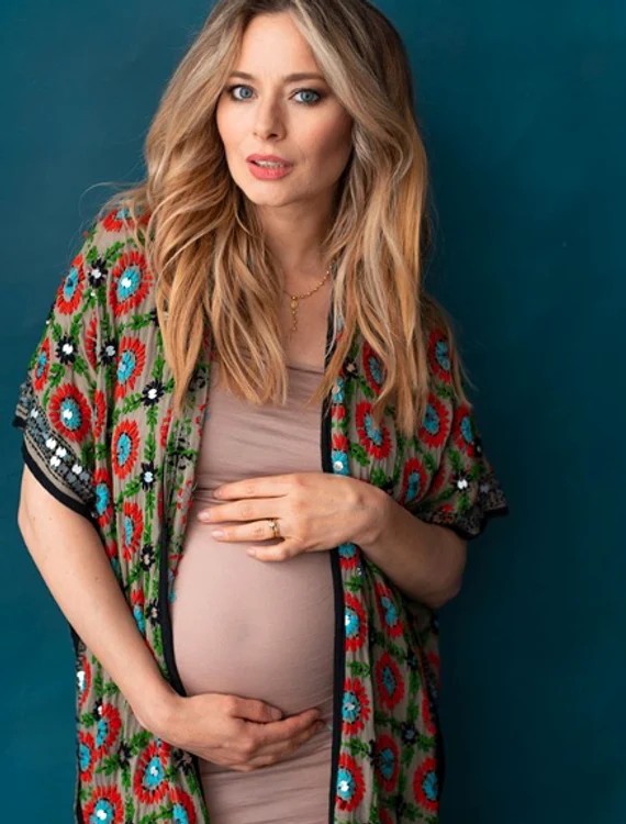 Laura Cosoi va naște cel de-al doilea copil în timp de pandemie