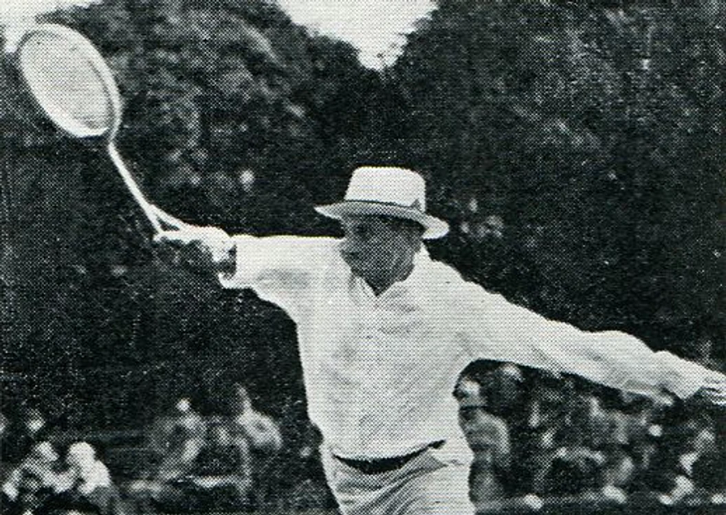 
    Nicolae Mișu a participat la prestigioase turnee de tenis din vestul Europei între 1919 și 1933  