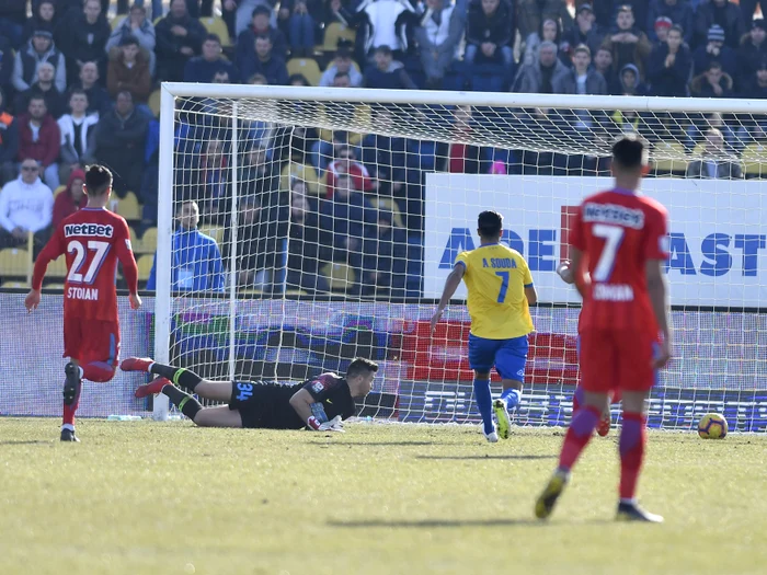 
    Bălgrădean a gresit decisiv la golul Dunării CălărașiFOTO: Sportpictures.eu  