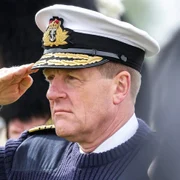 Amiralul Sir Ben Key, comandantul Marinei Regale Britanice  foto  X jpeg