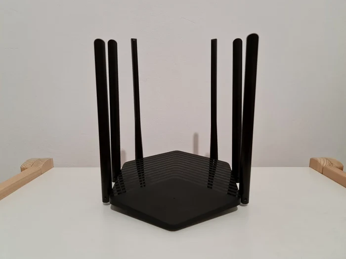 Router Mercusys MR50G