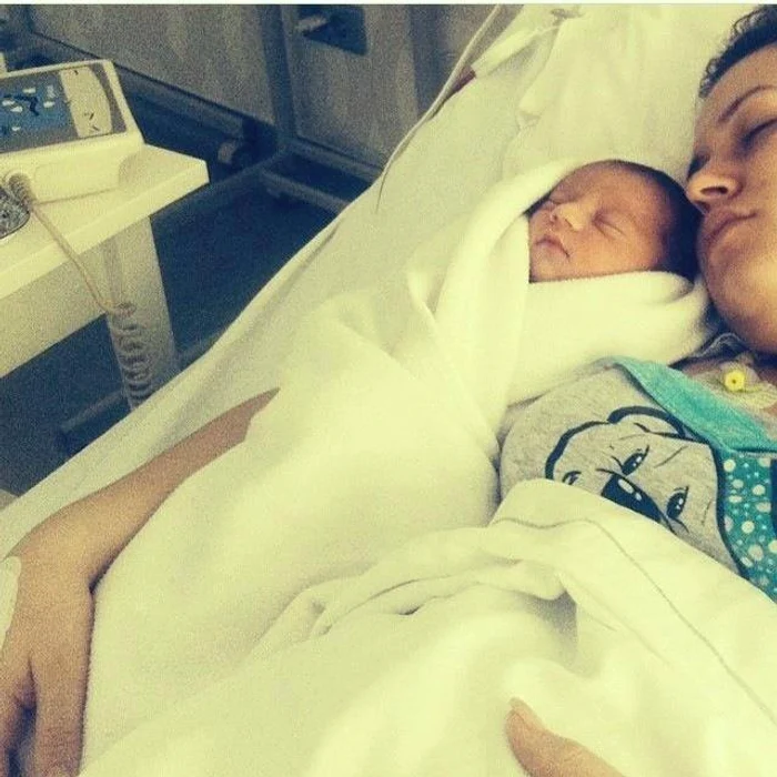 Misha si bebelusul jpeg