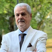 Adrian Năstase FB  Adrian Năstase jpg