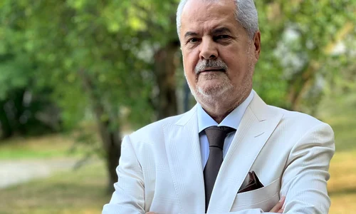 Adrian Năstase FB  Adrian Năstase jpg