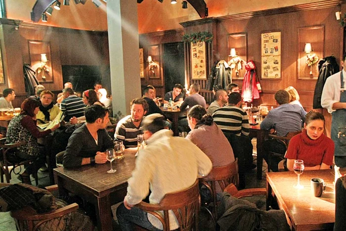 Au început deja negocierile politice