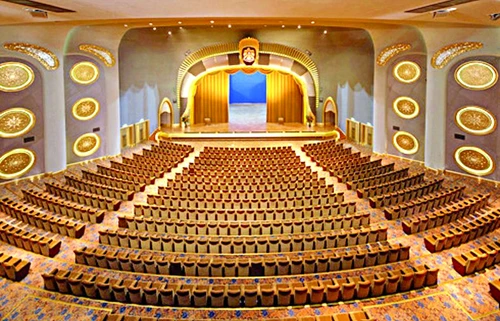 Sala teatrului