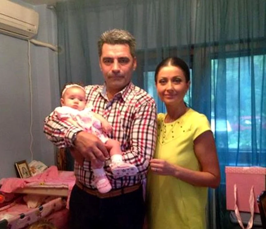 Marcel Toader şi Gabriela Cristea, împreună la botezul micuţei Anastasia Maria. (Foto: arhiva personală)