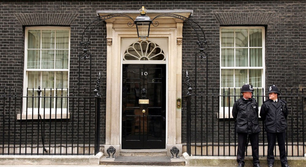 The Telegraph: Telefoanele mai multor oficiali britanici, interceptate de hackeri din China. Ar fi fost vizați colaboratori ai foștilor premieri