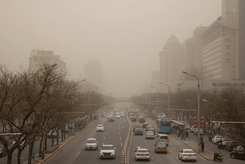 Furtuna de nisip în Beijing. FOTO epa-efe