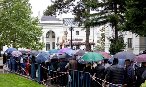 Pelerinajul Sfânta Parascheva 2025 de la Iași debutează cu vreme capricioasă Foto Doxologia