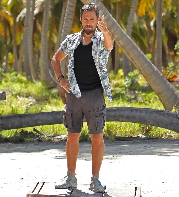 Daniel Pavel, la "Survivor România"
