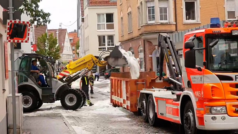 Vara extremelor. După caniculă și secetă, potop în Europa. Strat de 30 de centimetri de grindină într-un oraș din Germania FOTO VIDEO