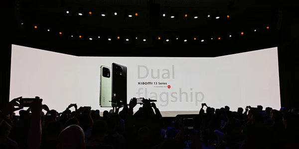 Abi Go prezentând Seria Xiaomi 13 FOTO Adrian Pogîngeanu jpg