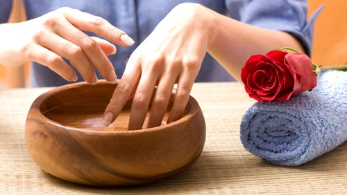 header image Article Main How to Get Rid of Yellow Nails Using Home Treatments jpg jpeg