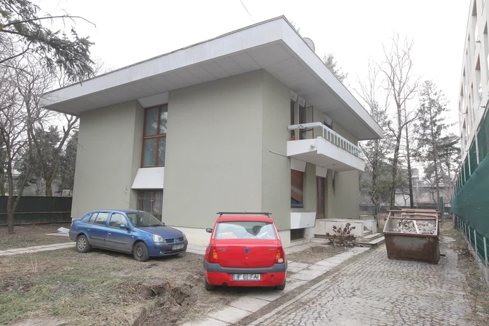 Casa “Roman”,  unde trebuie să se mute fostul preşedinte