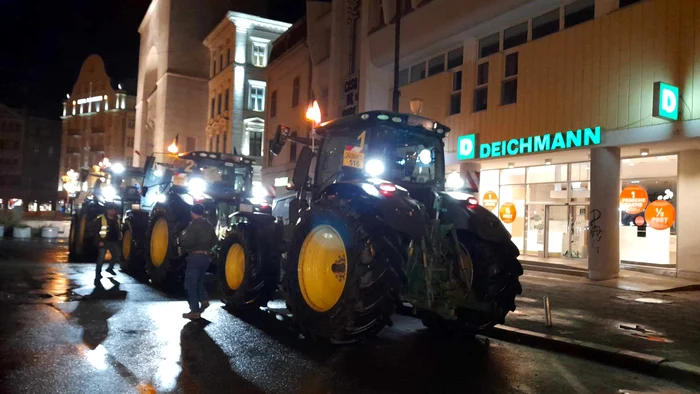 Protestul tractoriștilor în centrul Timișoarei FOTO Ștefan Both