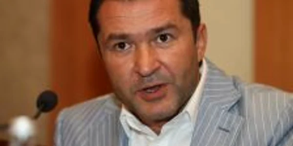 Elan Schwartzenberg