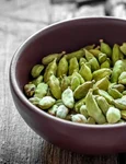 cardamom beneficii jpeg