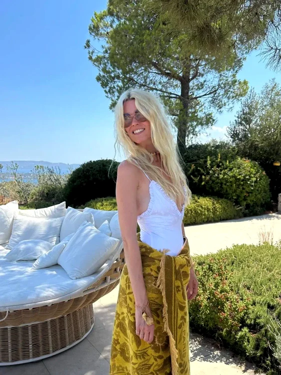claudia schiffer aug 25 2025 2 jpg