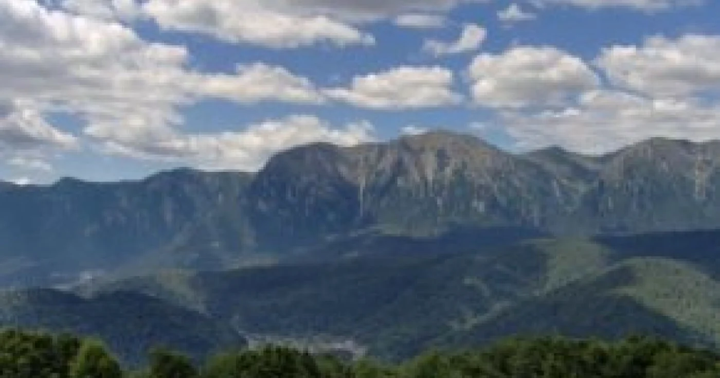 Un tânăr a dipărut joi seară pe drum spre Cabana Vârfu Omu