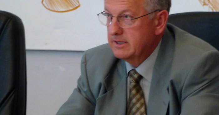 Ovidiu Creţu aşteaptă ofertele de la investitori