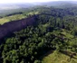 Imaginile dezastrului de la Roşiile - Vâlcea unde un deal a început să se surpe - văzute din dronă Foto Adevărul