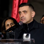 GEorge Simion Foto Inquam  Alex Nechez (1) jpg