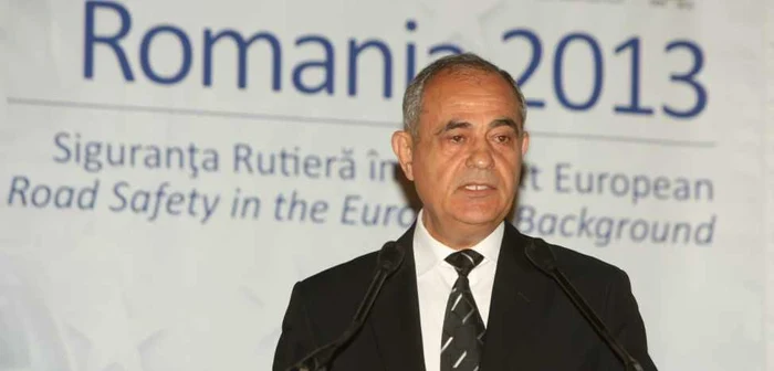 Chestorul general în rezervă Anghel Andreescu a fost schimbat din funcţie la cererea lui   FOTO Adevărul