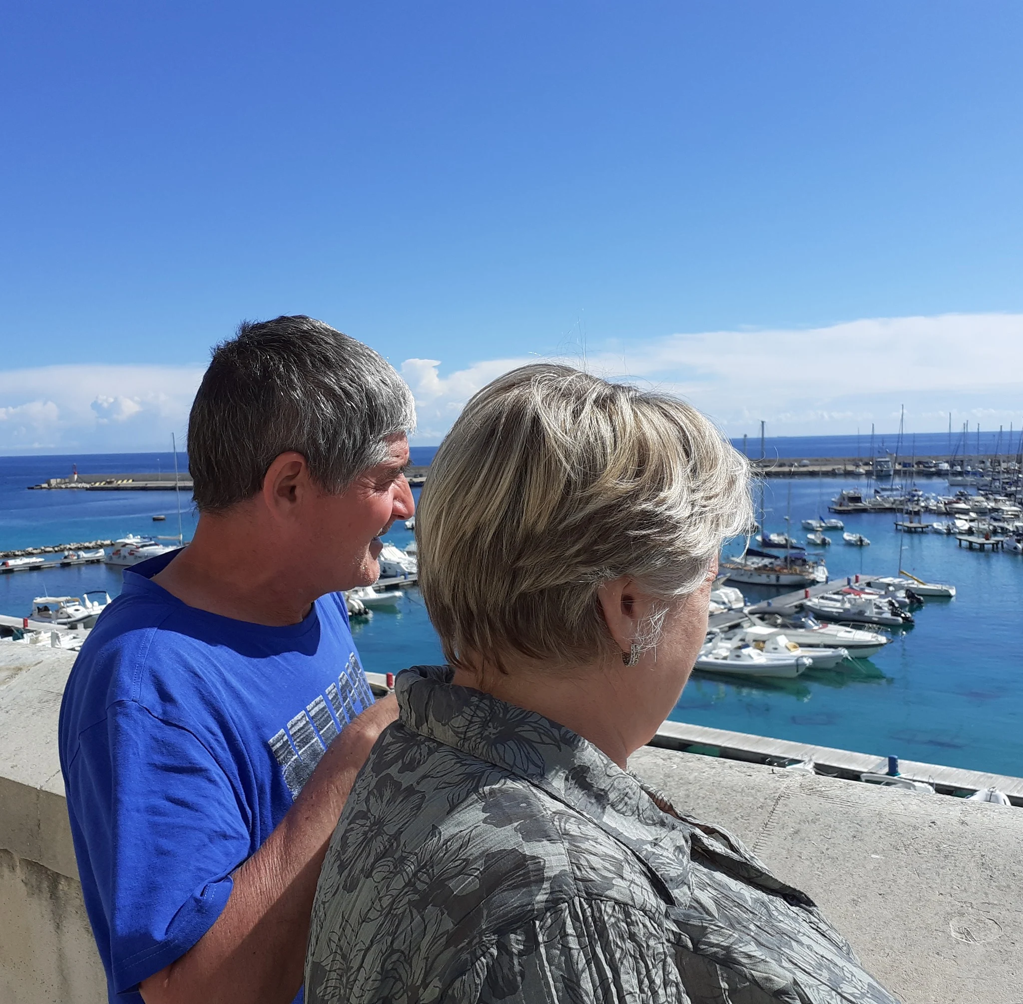 Ultimele clipe ale românului prins sub dărâmăturile turnului Torre dei Conti: „Grăbește-te, nu știu cât timp mai pot rezista”