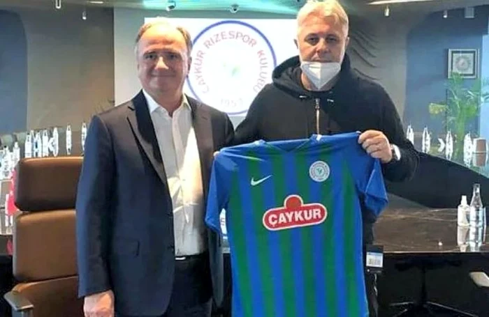 
    Marius Șumudică a fost prezentat oficial la Rizespor  