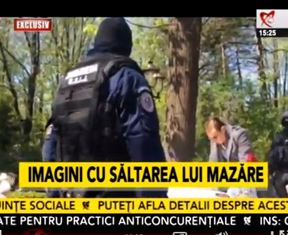 
    Radu Mazăre, ridicat de mascaţi de la o terasă din Herăstrău. (captură Realitatea TV)  